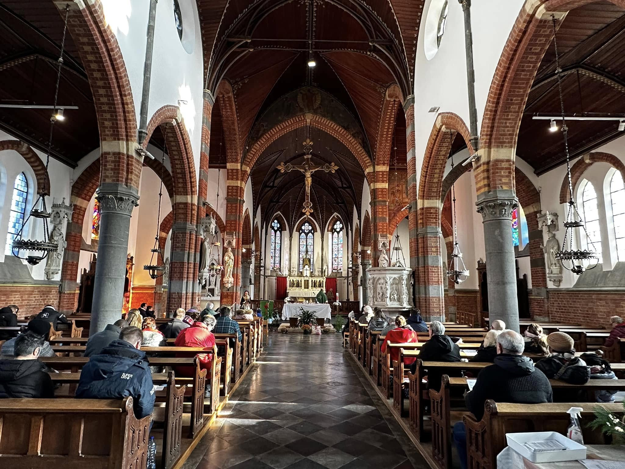 Eglise Beyne interieur